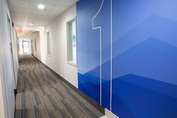holiday inn express and suites dayton huber heights by ihg