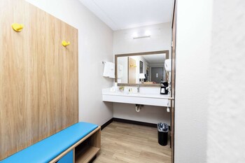 days inn by wyndham dayton huber heights northeast