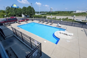 days inn by wyndham dayton huber heights northeast