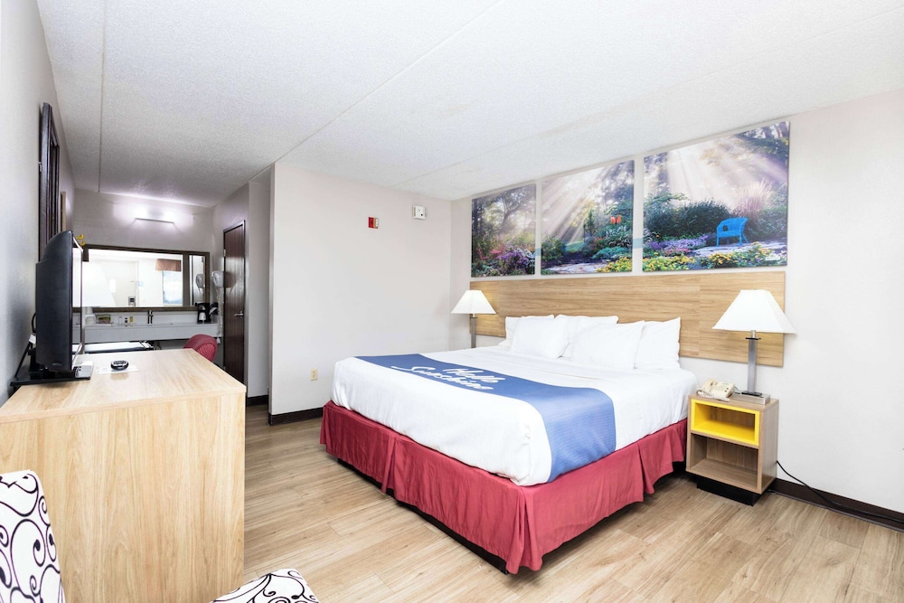 days inn by wyndham dayton huber heights northeast