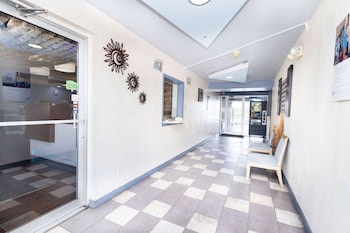 Days Inn By Wyndham Dayton Huber Heights Northeast,Huber Heights>>Dayton,2 star