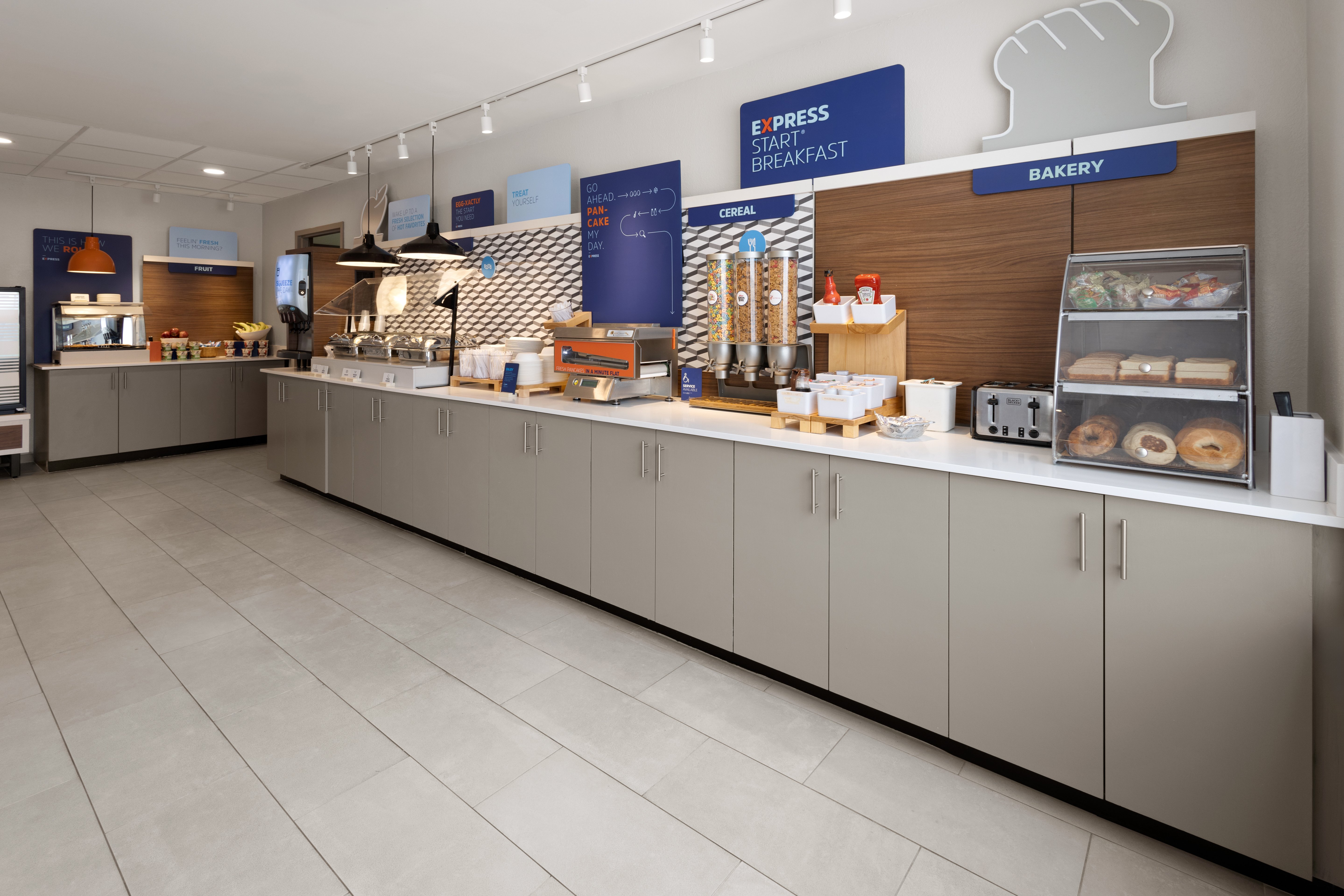 holiday inn express and suites wyomissing an ihg hotel