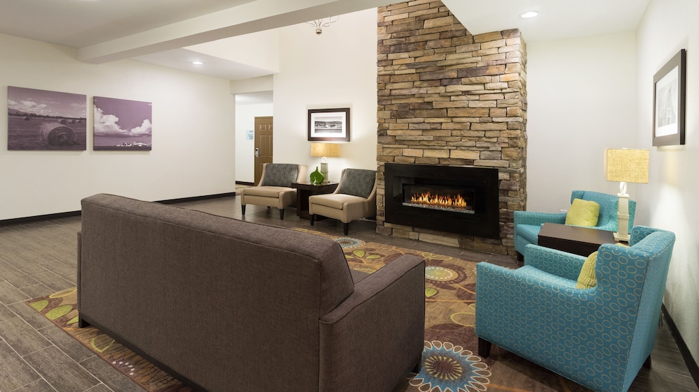 holiday inn express and suites wyomissing an ihg hotel