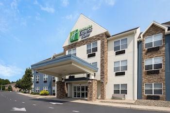 Holiday Inn Express & Suites Wyomissing, An Ihg Hotel,West Reading>>Reading,2.5 star