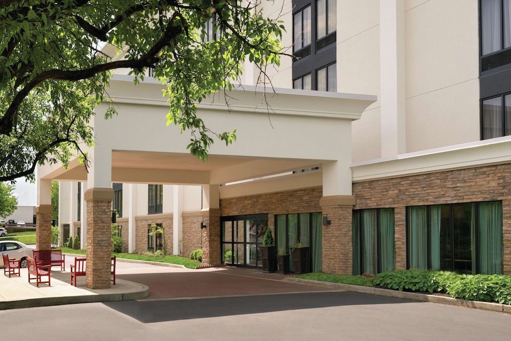 hampton inn reading wyomissing