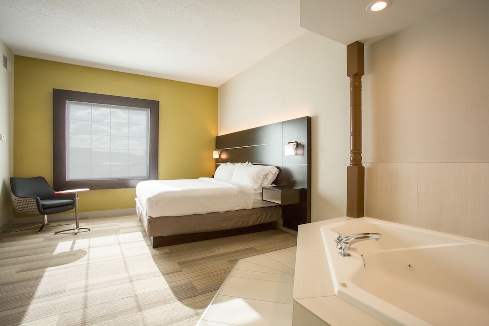 holiday inn express and suites reading by ihg