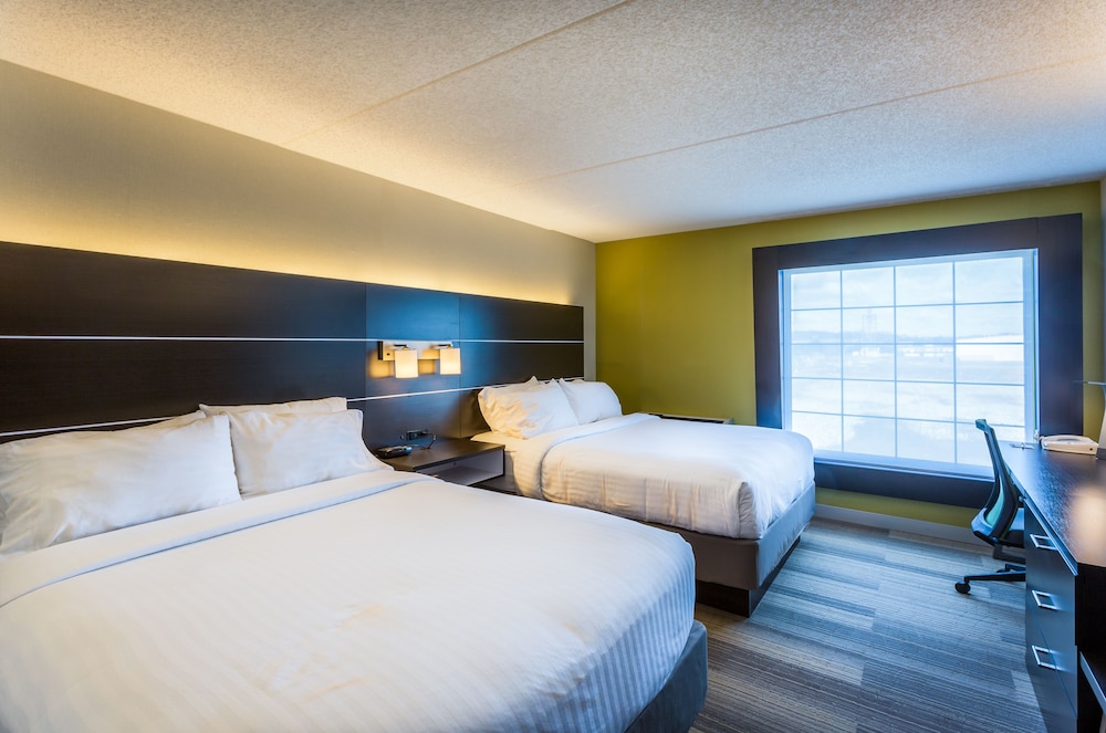 holiday inn express and suites reading by ihg