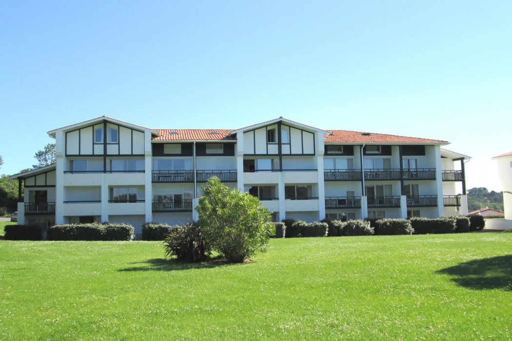 appart hotel mer and golf bidart residence ilbarritz