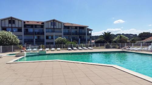 appart hotel mer and golf bidart residence ilbarritz