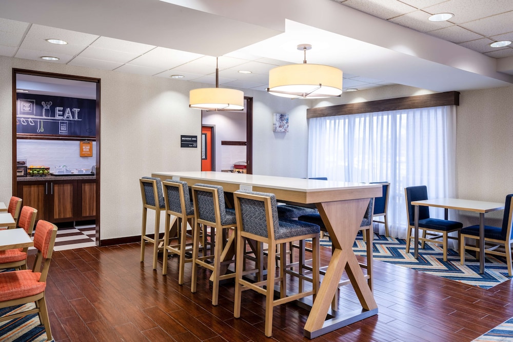 hampton inn joliet i 80