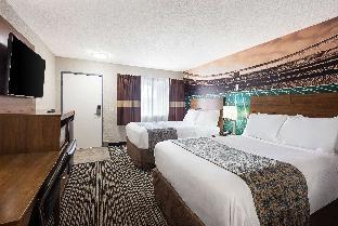 clarion pointe east lansing university area