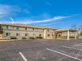 americas best value inn charlotte mi