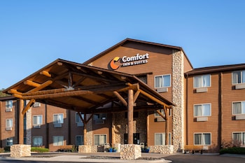 comfort inn and suites custer