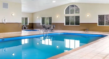 comfort inn and suites custer