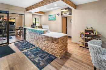 everspring inn and suites