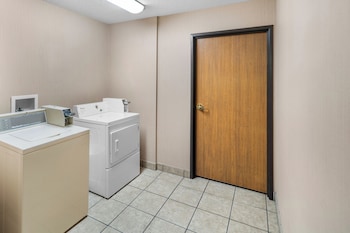 everspring inn and suites