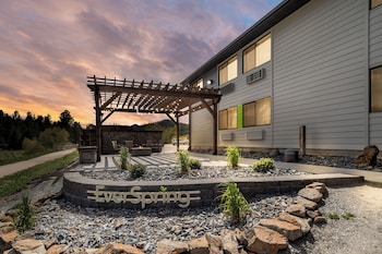 everspring inn and suites
