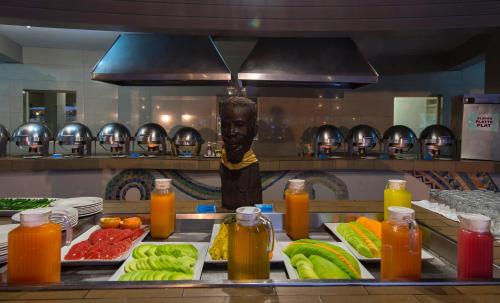 A'zambezi River Lodge,Hwange National Park>>Hwange,4 star