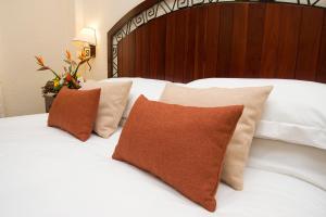 bulawayo rainbow hotel