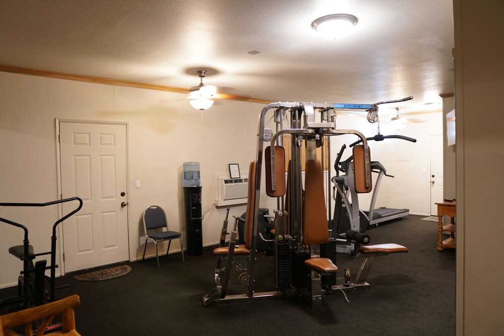 village inn springfield