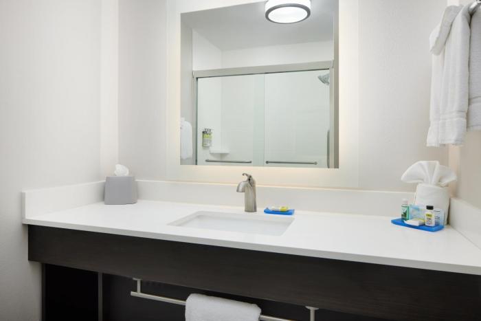 holiday inn express hotel and suites valdosta southeast by ihg