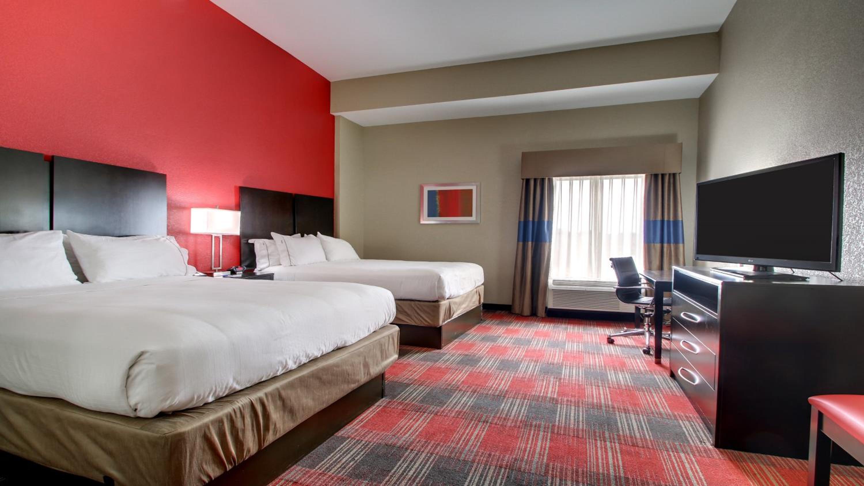 holiday inn express and suites jackson downtown co