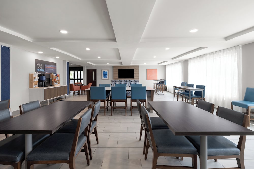 holiday inn exp winston salem by ihg