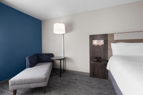 holiday inn exp winston salem by ihg