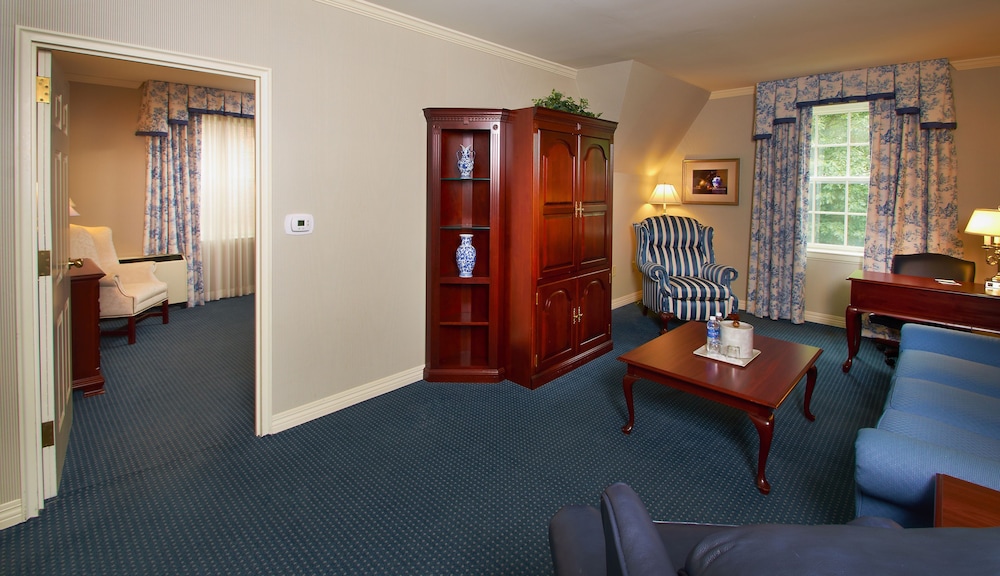 the nittany lion inn