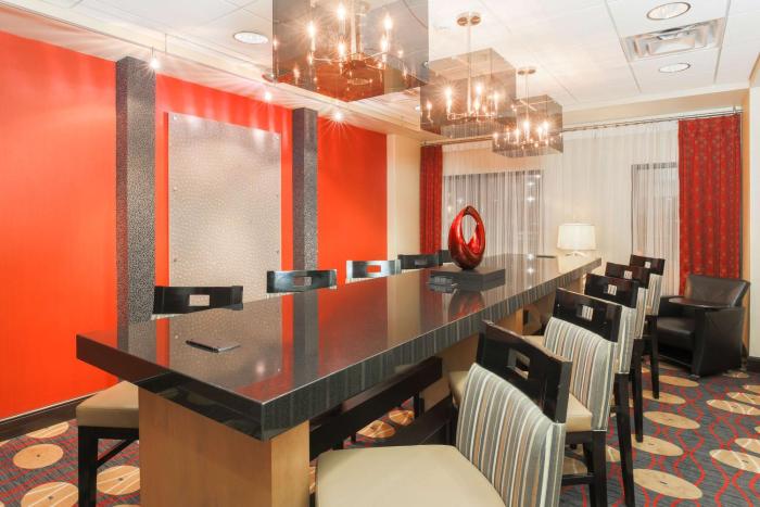 hampton inn champaign urbana