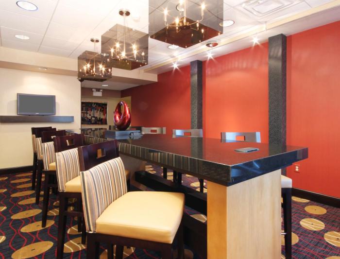 hampton inn champaign urbana