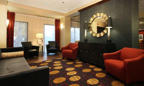 hampton inn champaign urbana