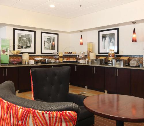 hampton inn champaign urbana