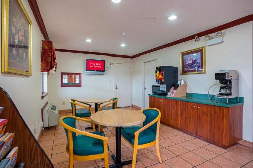 Red Roof Inn West Memphis, Ar,West Memphis>>Memphis,2 star
