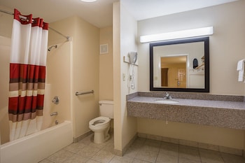 red roof inn west memphis ar