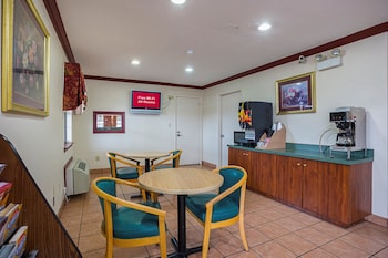 red roof inn west memphis ar