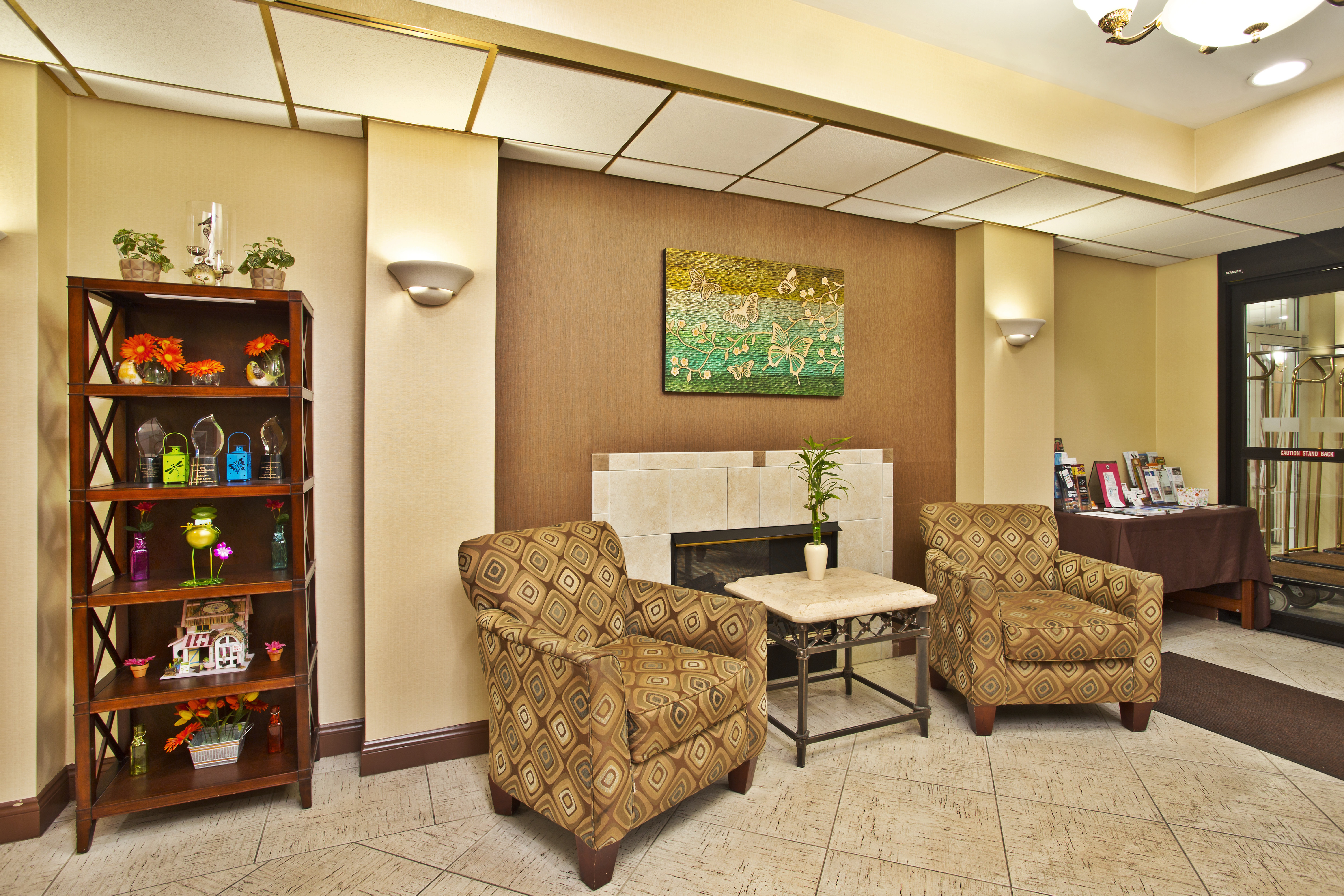 holiday inn express and suites harrington