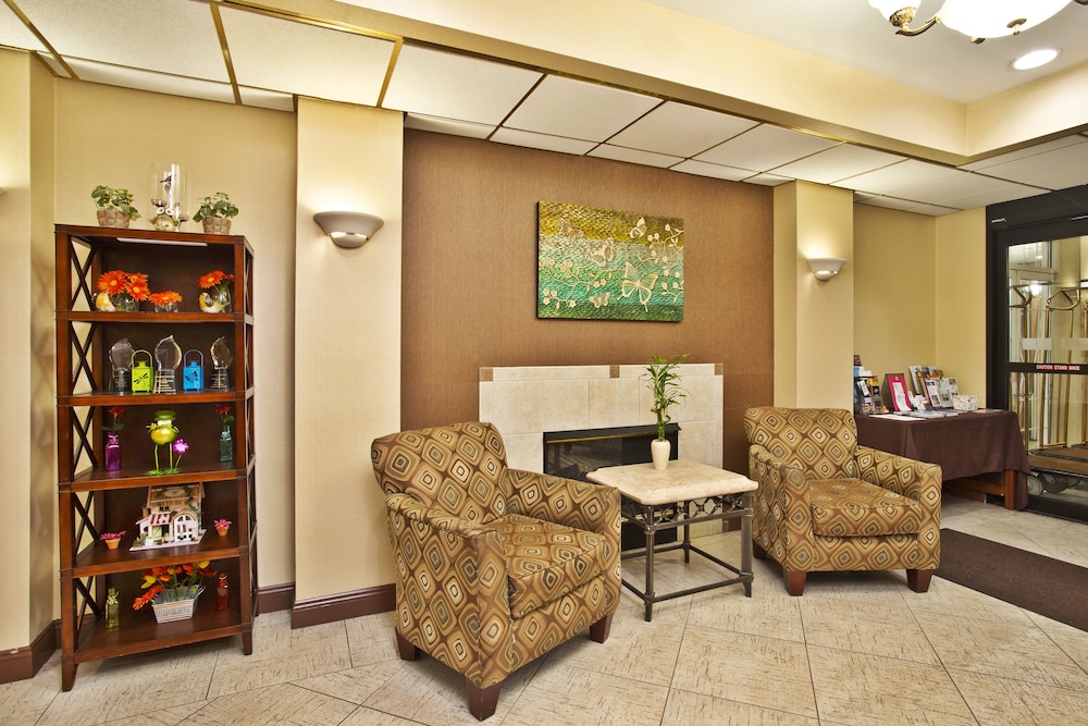 holiday inn express and suites harrington