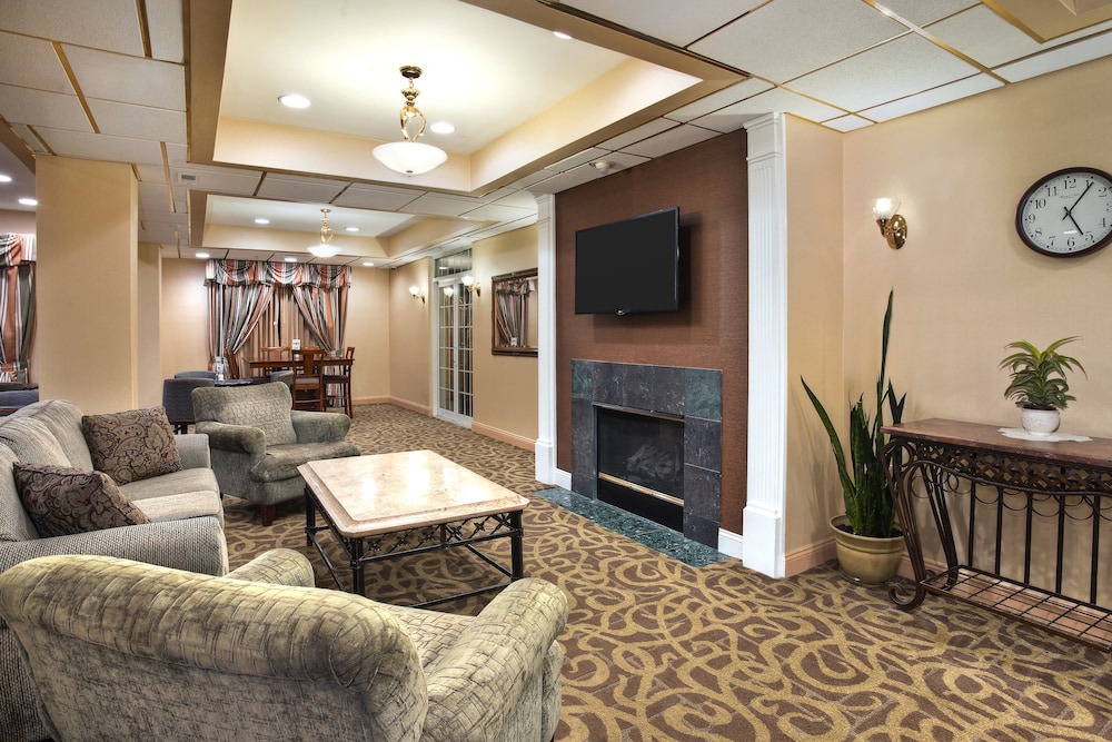 holiday inn express and suites harrington