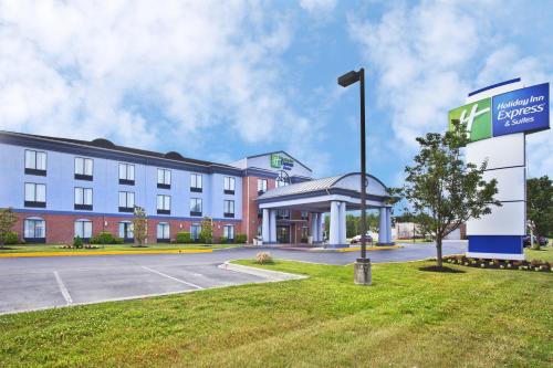 holiday inn express and suites harrington