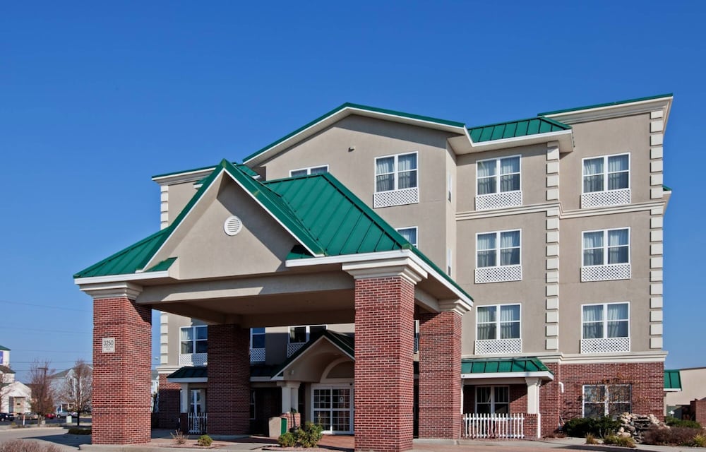 country inn and suites by radisson elkhart north in