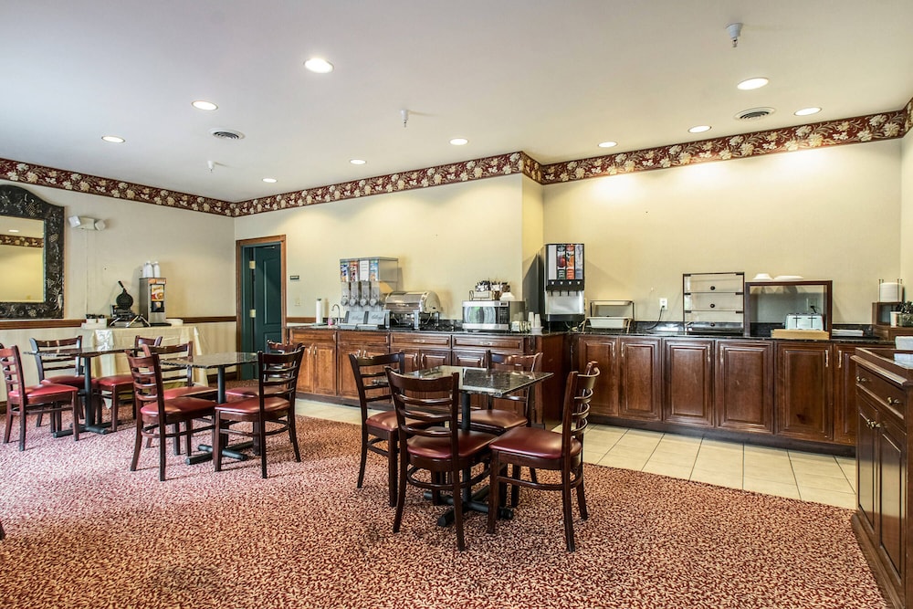 country inn and suites by radisson elkhart north in