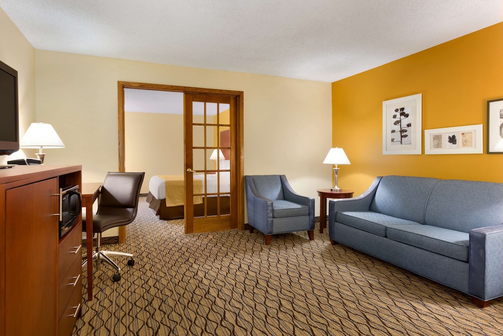 country inn and suites by radisson mishawaka in