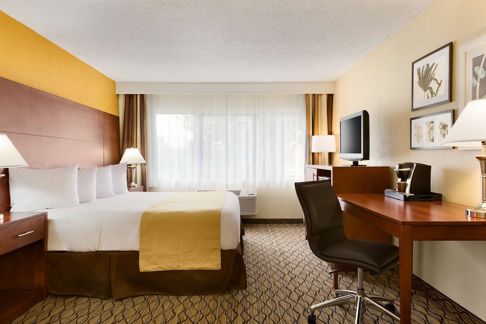 country inn and suites by radisson mishawaka in