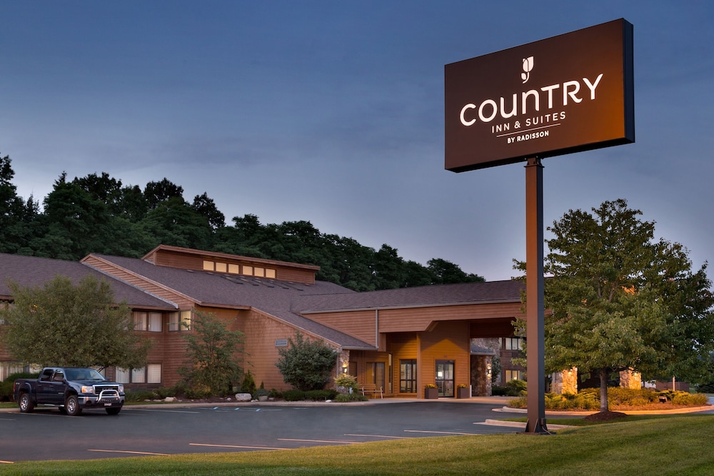country inn and suites by radisson mishawaka in