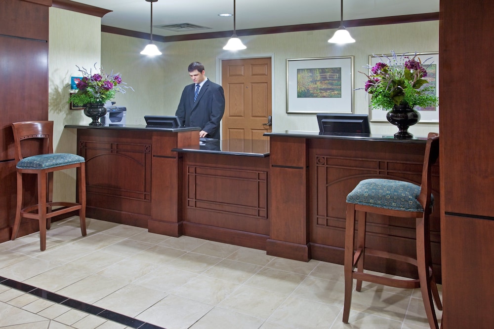 staybridge suites elkhart by ihg