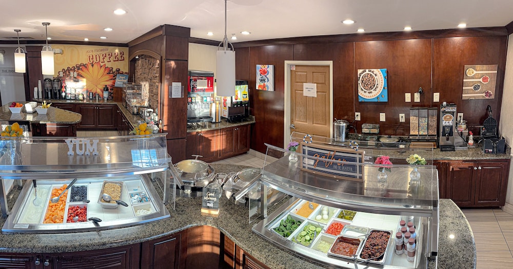 staybridge suites elkhart by ihg