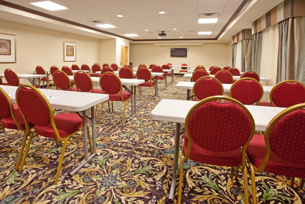 staybridge suites elkhart by ihg
