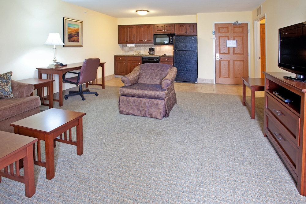 staybridge suites elkhart by ihg