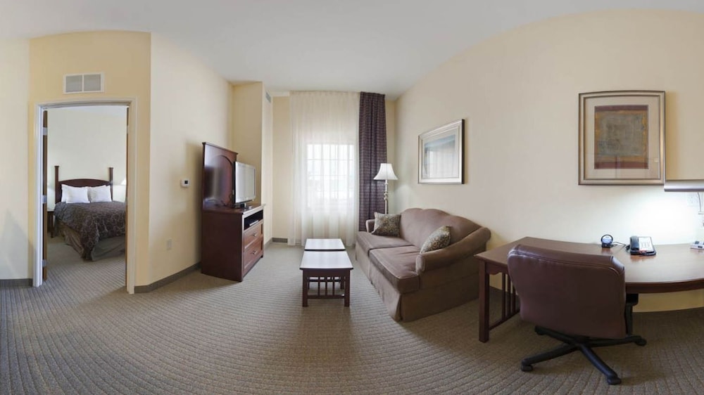 staybridge suites elkhart by ihg